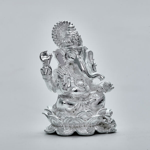 LOTUS GANESH