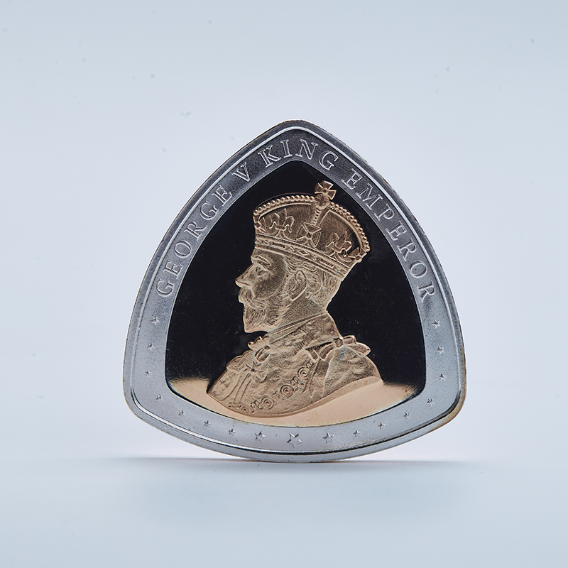 DULL KING COIN